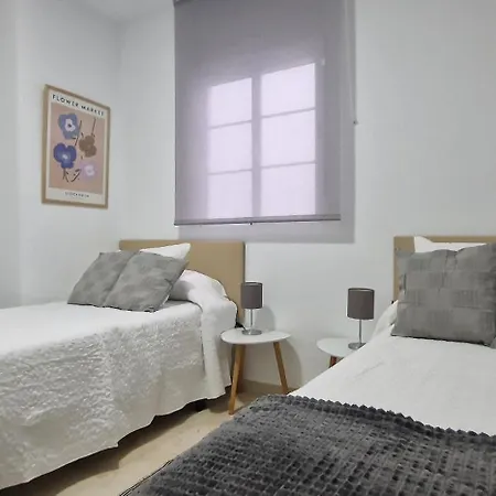 Ds Lealhomes, Patio And Terrace Apartment Córdoba