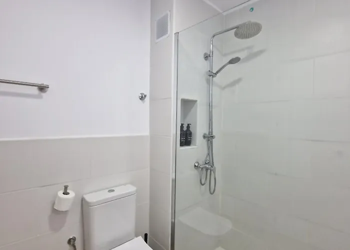 Ds Lealhomes, Patio And Terrace