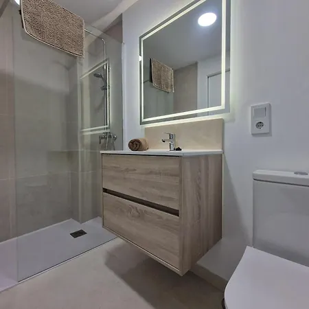 Apartment Ds Lealhomes, Patio And Terrace *