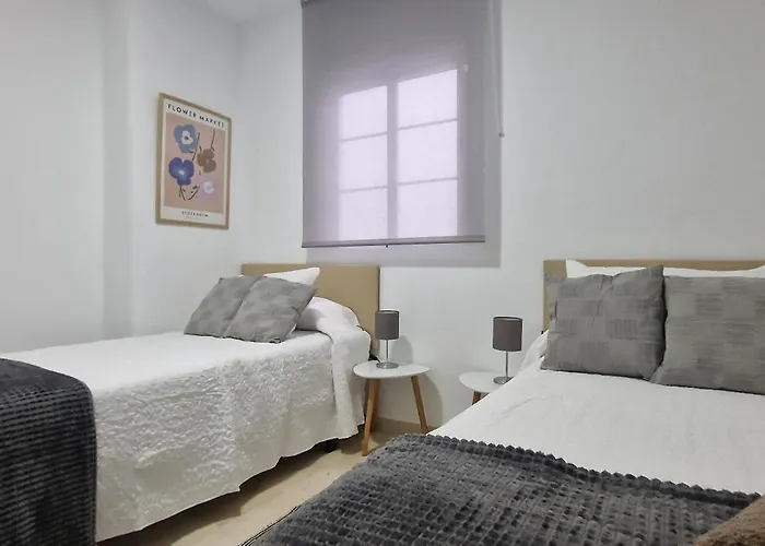 Ds Lealhomes, Patio And Terrace דירה קורדובה