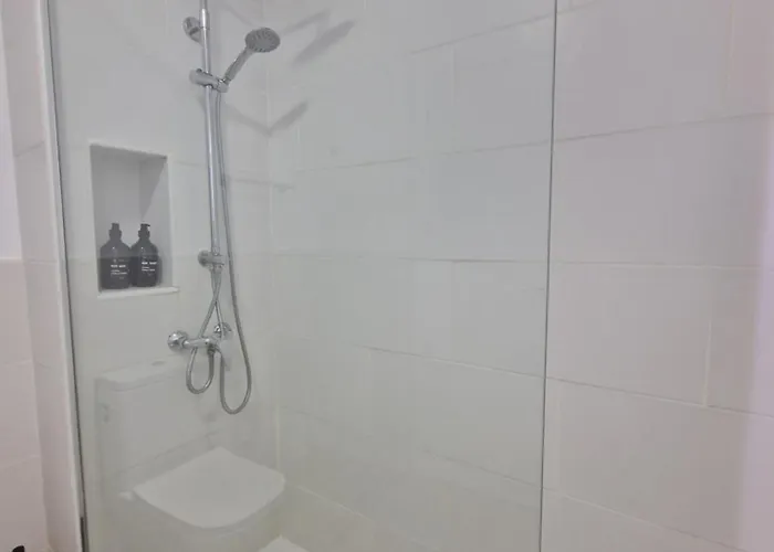 Ds Lealhomes, Patio And Terrace דירה *